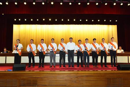    	2019年8月  红古轩副总经理李春江荣获“优秀菁英人物”   